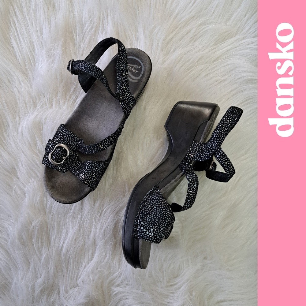 Dansko speckled black sandals